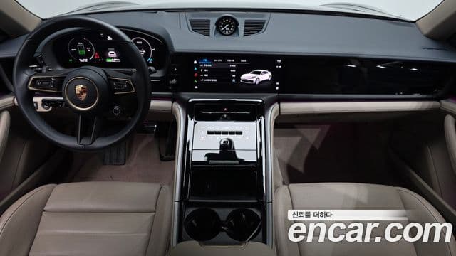Porsche Panamera (976) 2.9 AWD E-гибрид, 2025 7