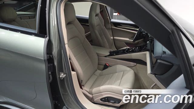 Porsche Panamera (976) 2.9 AWD E-гибрид, 2025 10