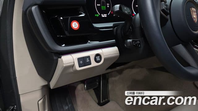 Porsche Panamera (976) 2.9 AWD E-гибрид, 2025 13