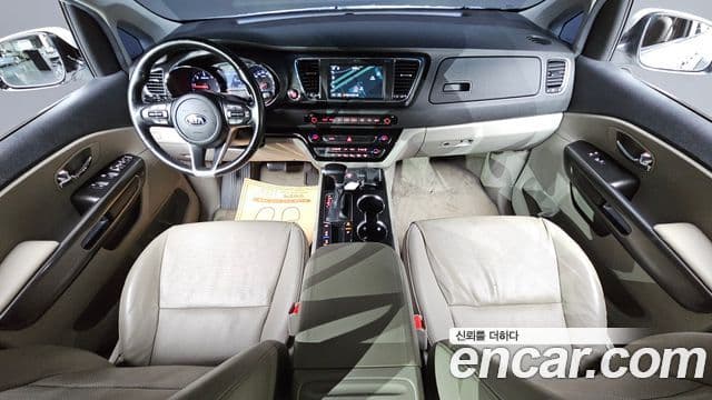 Kia The / новый New Carnival Luxury, 2020 7