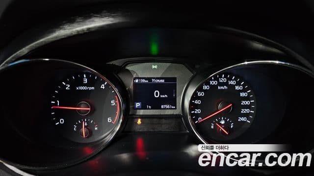 Kia The / новый New Carnival Luxury, 2020 8