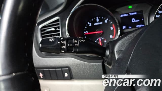 Kia The / новый New Carnival Luxury, 2020 15