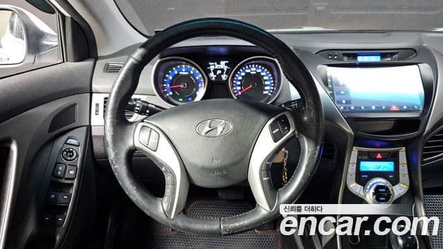 Hyundai Avante MD Luxury, 2012 13