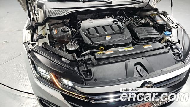 Volkswagen 아테온 2.0 TDI R-LINE 4모션, 2022 6