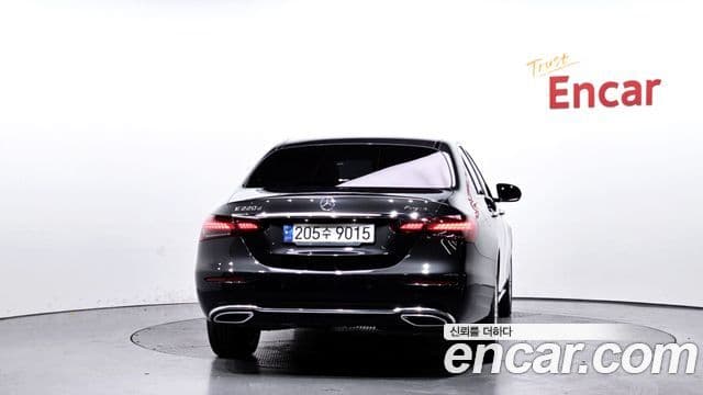 Mercedes-Benz E-класс W213 Exclusive, 2021 4