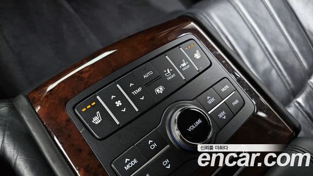Hyundai Equus(новый кузов / новое поколение) Prime, 2010 18