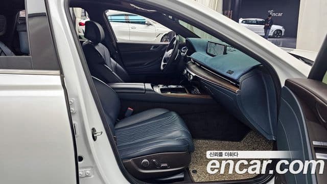 Genesis G80 (RG3) бензин 3.5 турбо AWD, 2022 11