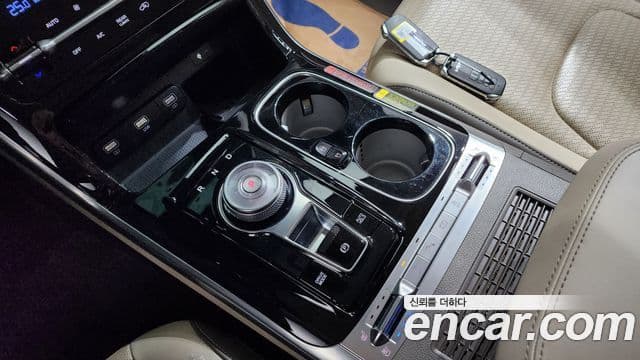 Kia Carnival 4세대 Signature, 2023 9