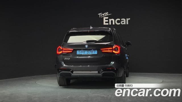 BMW iX3 M Sport, 2023 4