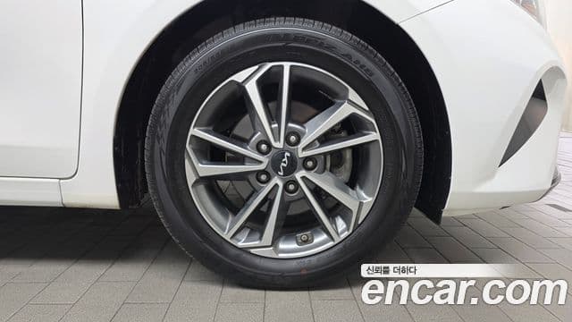 Kia The / новый New K3 2세대 Trendy, 2022 все фото