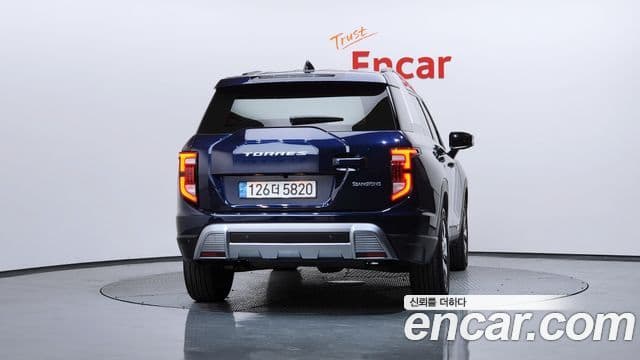 KG모빌리티(SsangYong) Torres T5, 2023 4
