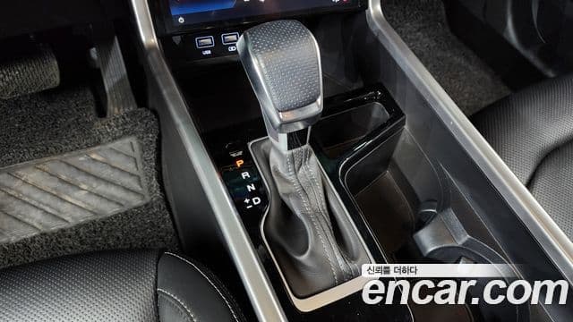 KG모빌리티(SsangYong) Torres T5, 2023 9