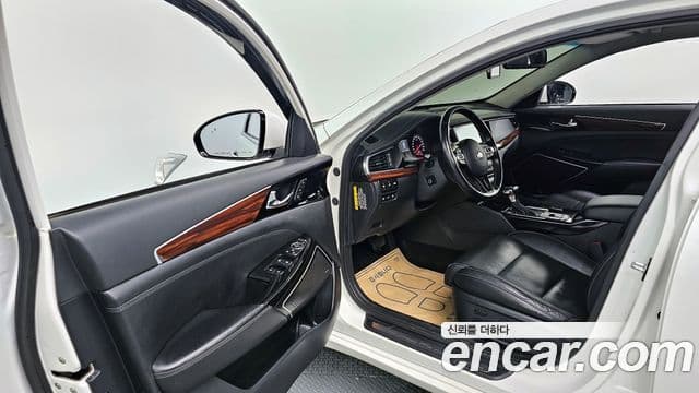 Kia All New K7 3.0 LPI Prestige (арендный автомобиль), 2016 10