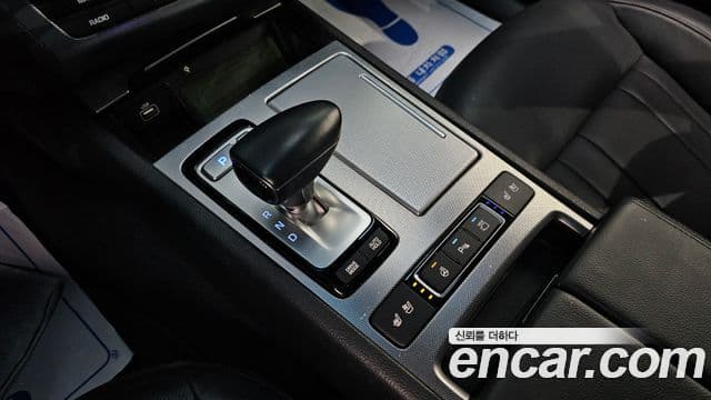 Genesis G80 Luxury Special, 2020 9