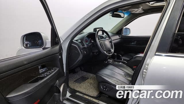 KG모빌리티(SsangYong) Rexton W 2.0 4WD Adventure 60th Edition, 2015 10