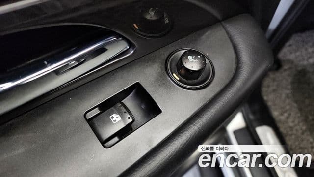 KG모빌리티(SsangYong) Rexton W 2.0 4WD Adventure 60th Edition, 2015 17