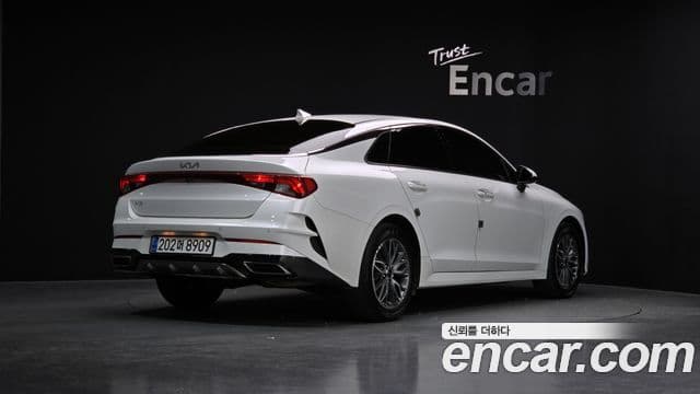 Kia K5 3세대 Prestige, 2023 2