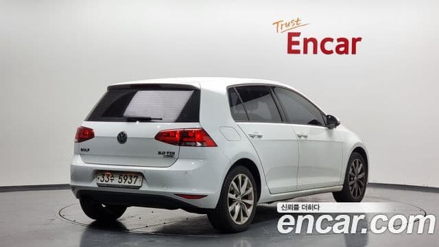 Volkswagen Гольф 7세대, 2015 2
