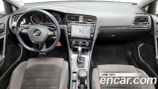 Volkswagen Гольф 7세대, 2015 7