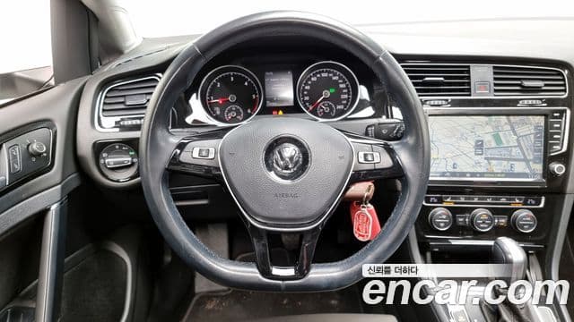 Volkswagen Гольф 7세대, 2015 13