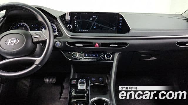 Hyundai Sonata (DN8) Premium Family, 2021 14