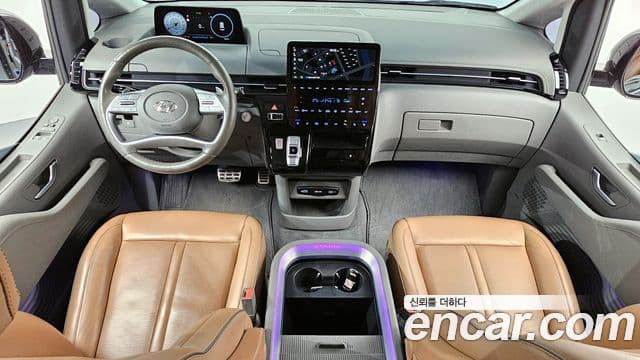 Hyundai Staria Inspiration, 2023 8
