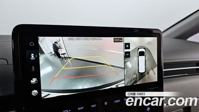 Hyundai Staria Inspiration, 2023 16