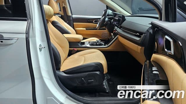Kia Carnival 4세대 Signature, 2023 11
