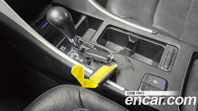 Hyundai YF Sonata топовая версия, 2011 9