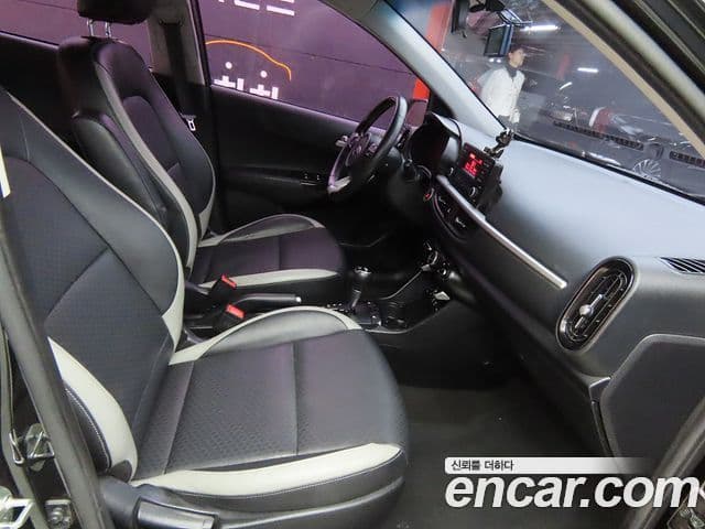 Kia All New Morning (JA) Luxury, 2017 10