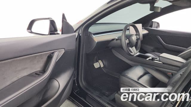 Tesla модель Y performance AWD, 2022 10