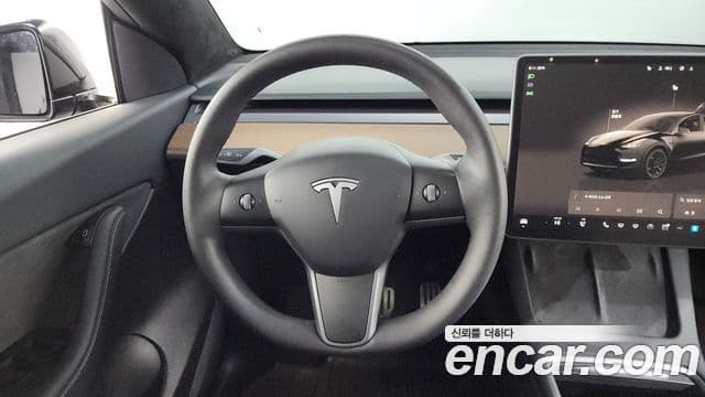 Tesla модель Y performance AWD, 2022 13
