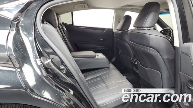Lexus ES300h 7세대 Luxury Plus, 2021 12