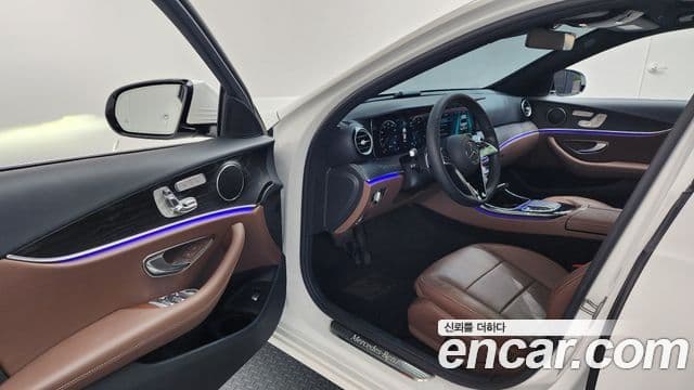 Mercedes-Benz E-класс W213 Avantgarde, 2022 10