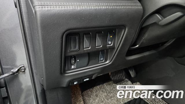 Renault Korea(Samsung) The / новый New QM6 2.0 LPe Premier 2WD, 2021 18