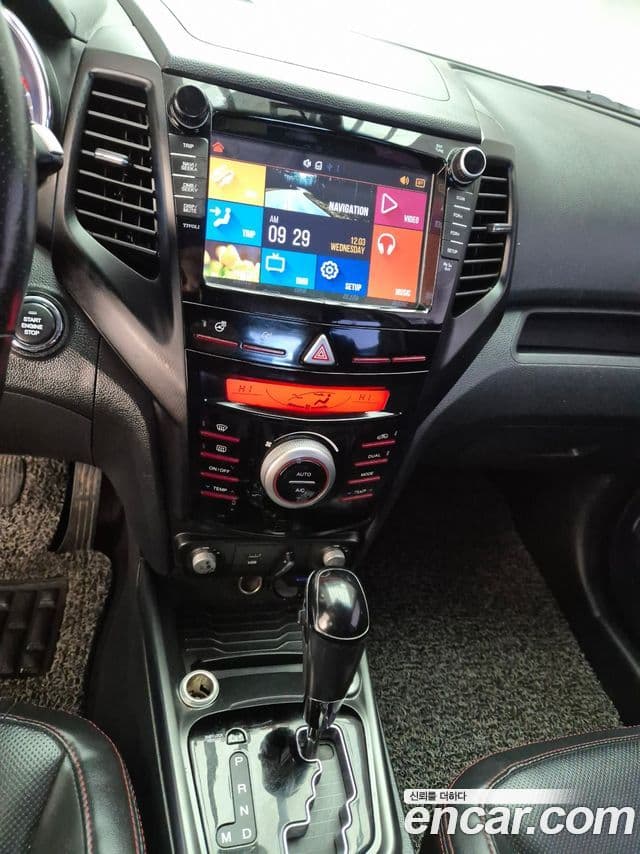 KG모빌리티(SsangYong) Tivoli Air 1.6 RX 4WD, 2018 12