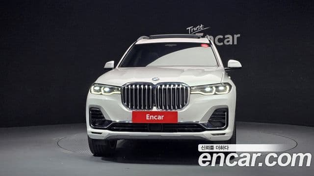 BMW X7 (G07) xDrive 40i Design Pure Excellence 6인승, 2021 3