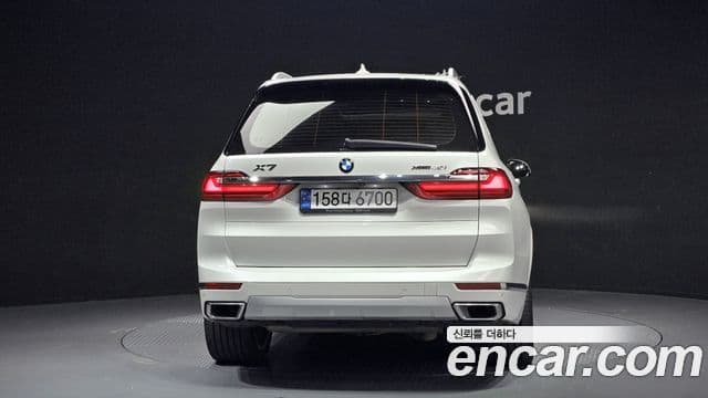 BMW X7 (G07) xDrive 40i Design Pure Excellence 6인승, 2021 4