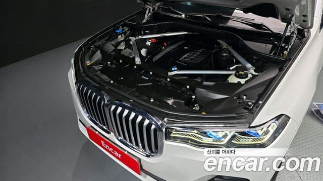 BMW X7 (G07) xDrive 40i Design Pure Excellence 6인승, 2021 6