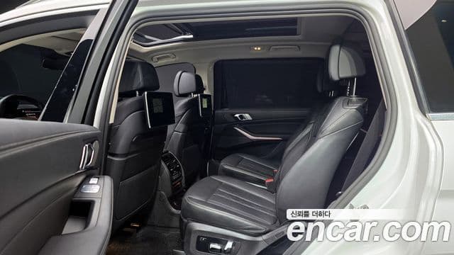 BMW X7 (G07) xDrive 40i Design Pure Excellence 6인승, 2021 12