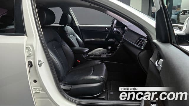 Kia K5 2세대 Prestige, 2016 10