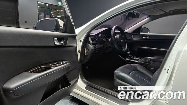 Kia K5 2세대 Prestige, 2016 11