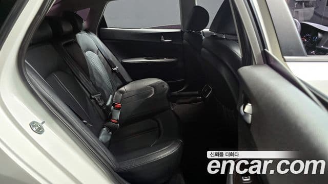 Kia K5 2세대 Prestige, 2016 12