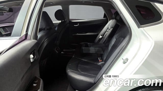 Kia K5 2세대 Prestige, 2016 13
