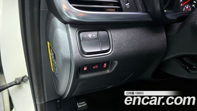 Kia K5 2세대 Prestige, 2016 17