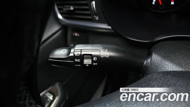 Kia K5 2세대 Prestige, 2016 19