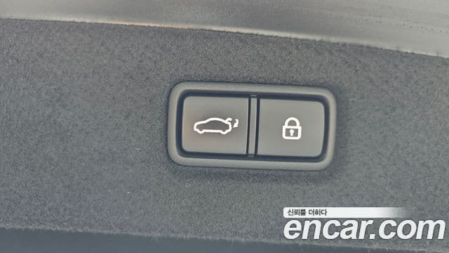 Genesis G90 Premium Luxury, 2021 20