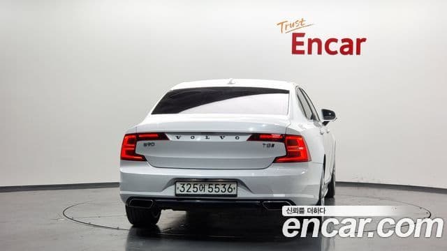 Volvo S90 T5 Inscription, 2020 4