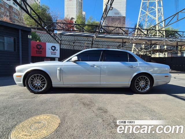 Jaguar New XJ X358, 2009 3