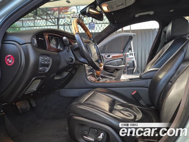 Jaguar New XJ X358, 2009 13